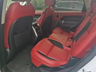 Land Rover Sport