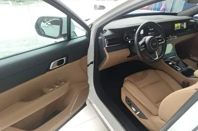 Li Auto ONE