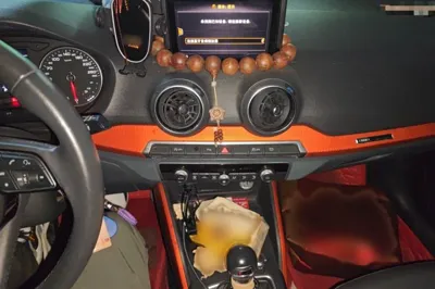 Audi Q2L