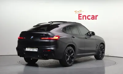 BMW X4M