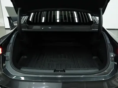 Lynk & Co Z10
