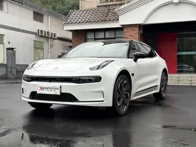 Zeekr 001