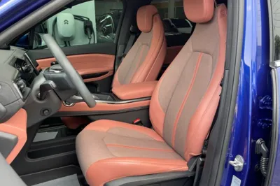 Nio EC6