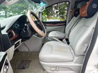 JAC Refine M5