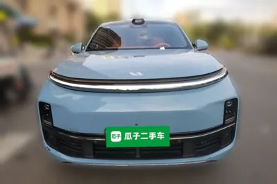 Li Auto L8
