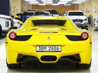 Ferrari 458