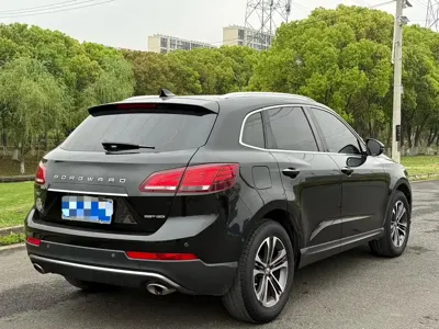 Borgward BX7