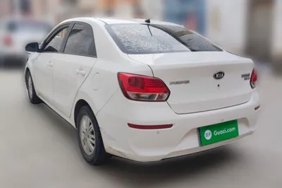 Kia Pegas