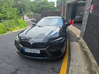 BMW M8