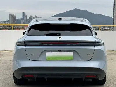 Nio ET5T