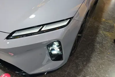 Nio ET5