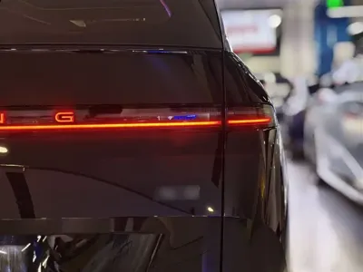 Xpeng X9