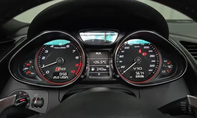 Audi R8