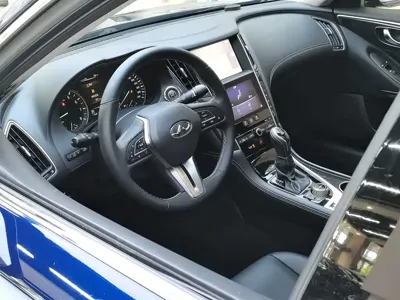 Infiniti Q50L