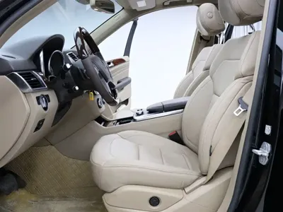 Mercedes-Benz M-Class