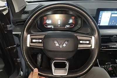Wuling Asta