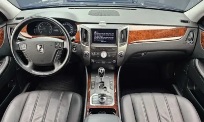 Hyundai Equus