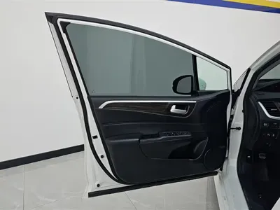 Honda Jade