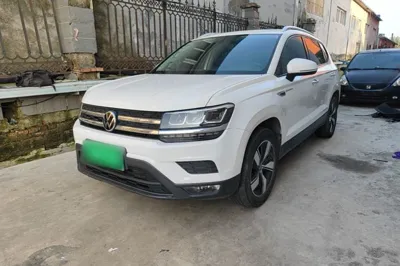 Volkswagen Tharu