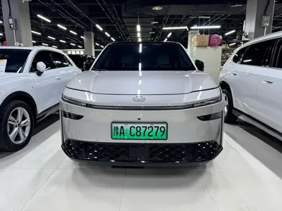 Toyota 铂智3X