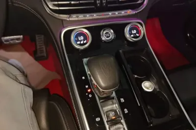 Hongqi H9