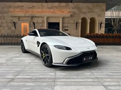 Aston Martin V8 Vantage