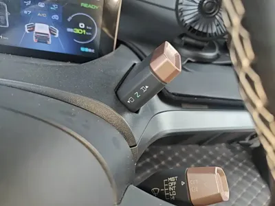 Baojun E200