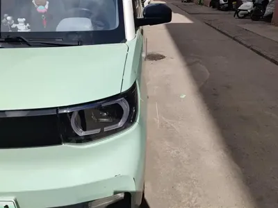 Wuling MINIEV