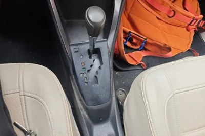 Toyota YARiS L Zhi Xuan