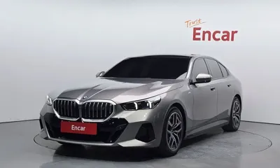 BMW i5