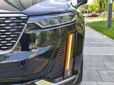Cadillac XT6