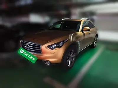 Infiniti QX70