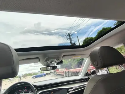 Audi A7L