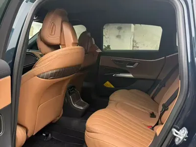 Mercedes-Benz E-Class New Energy