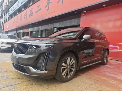 Cadillac XT6
