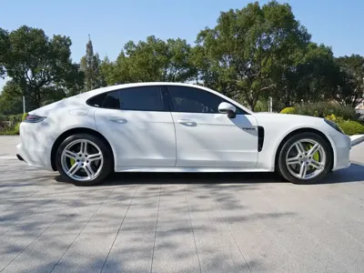 Porsche Panamera Hybrid