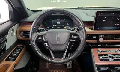 Lincoln Aviator