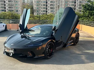 McLaren GT