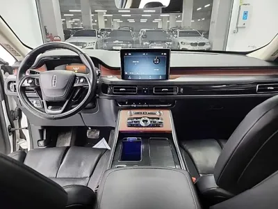 Lincoln Aviator