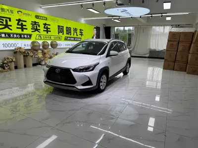 Toyota Yaris L
