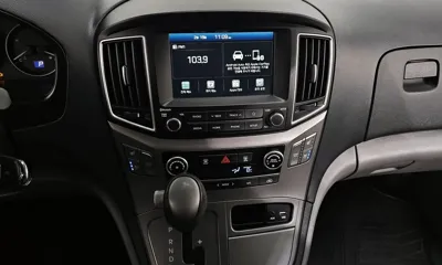 Hyundai Starex