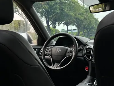 Honda UR-V