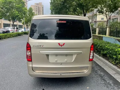 Wuling Rongguang V
