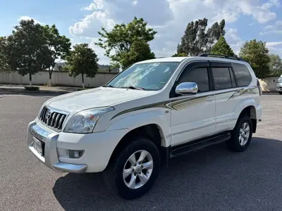 Toyota Prado (Import)