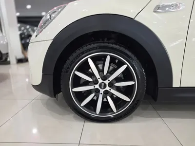 MINI Cooper Convertible