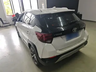 Toyota Yaris L