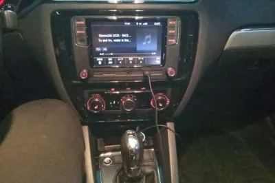 Volkswagen Sagitar