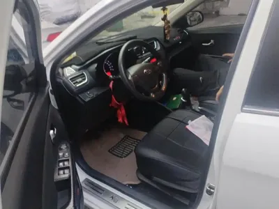 Kia K2