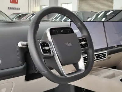 Li Auto Li L7