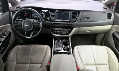 Kia Canival